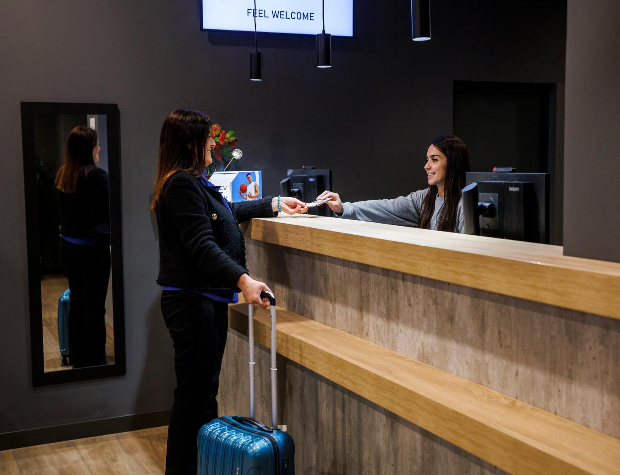 Ibis Budget Logrono Centro Eksteriør bilde