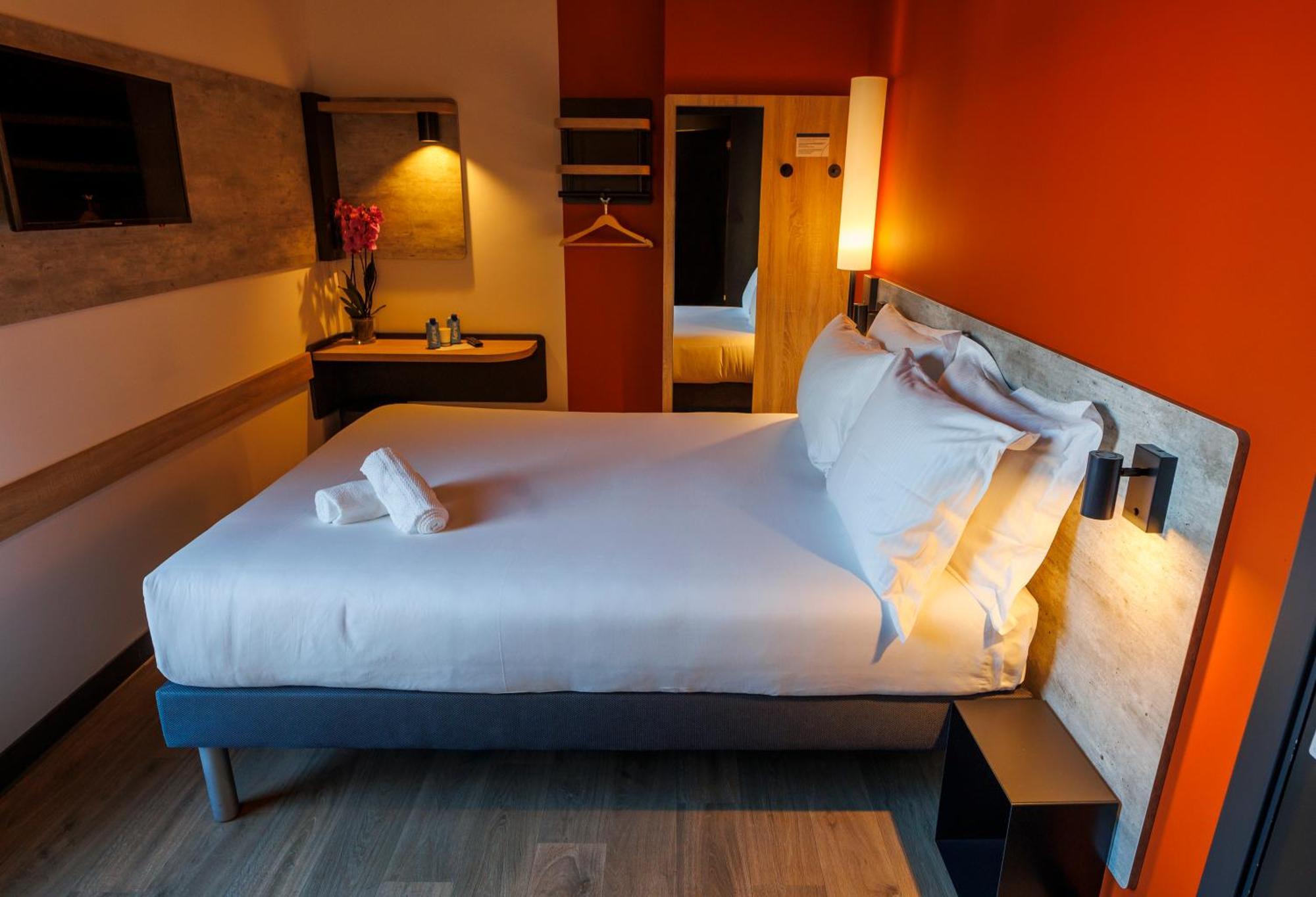 Ibis Budget Logrono Centro Eksteriør bilde