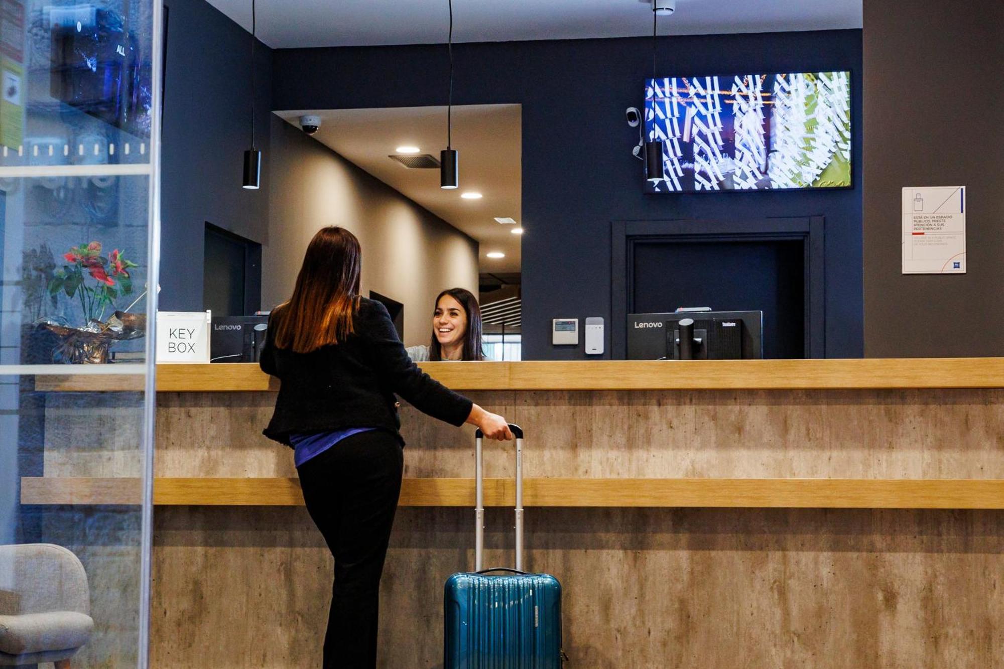 Ibis Budget Logrono Centro Eksteriør bilde