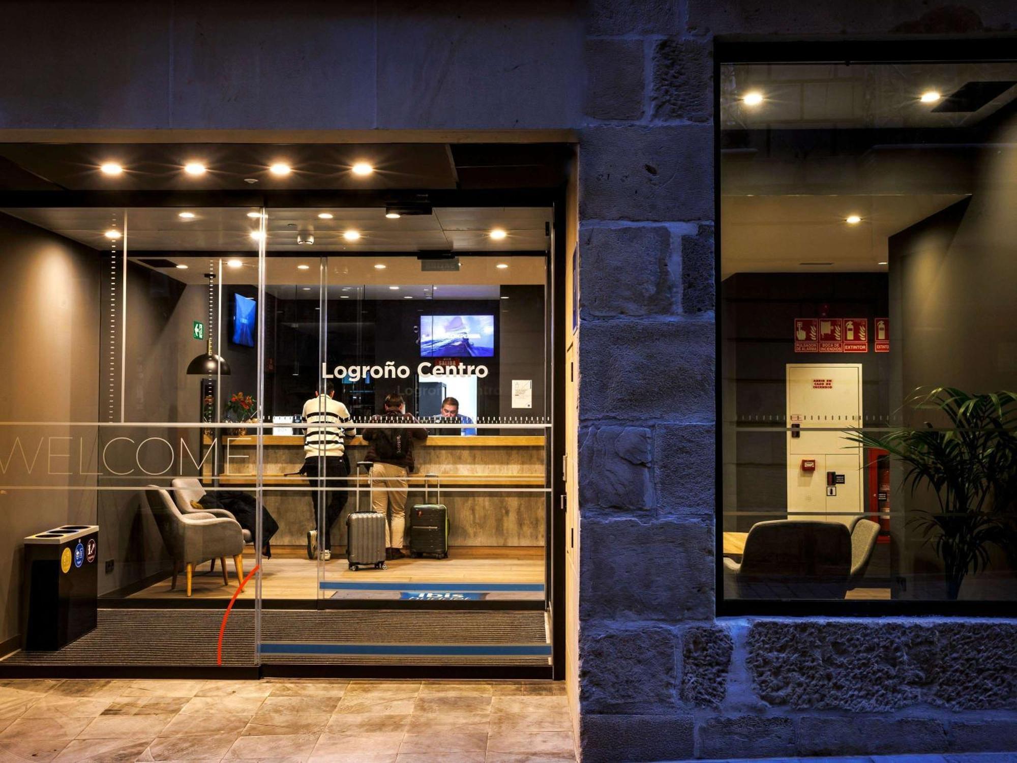 Ibis Budget Logrono Centro Eksteriør bilde
