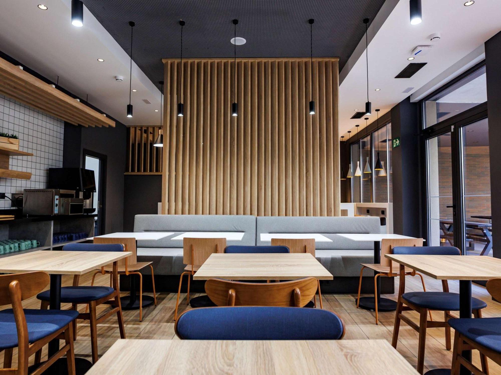 Ibis Budget Logrono Centro Eksteriør bilde