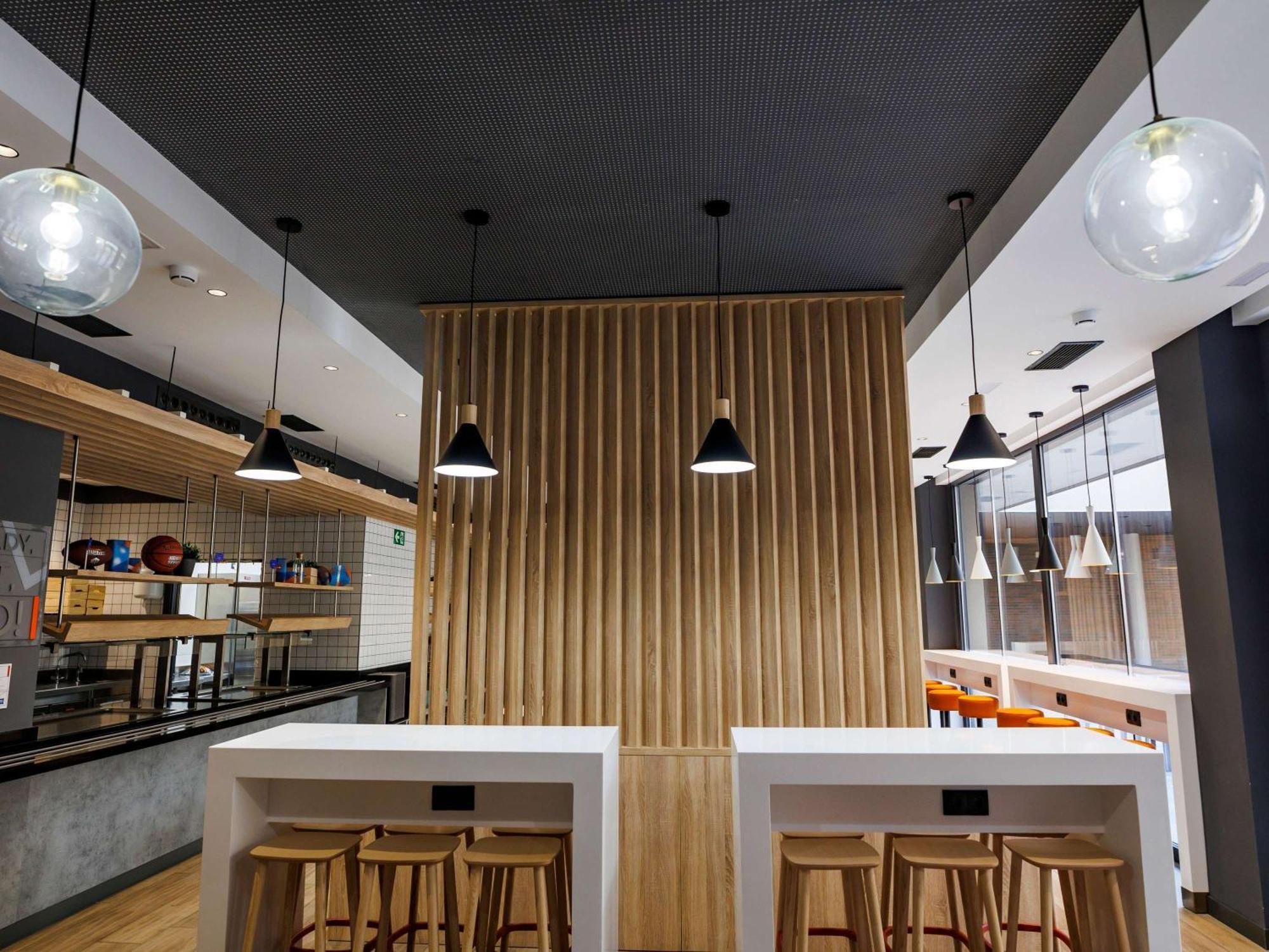 Ibis Budget Logrono Centro Eksteriør bilde