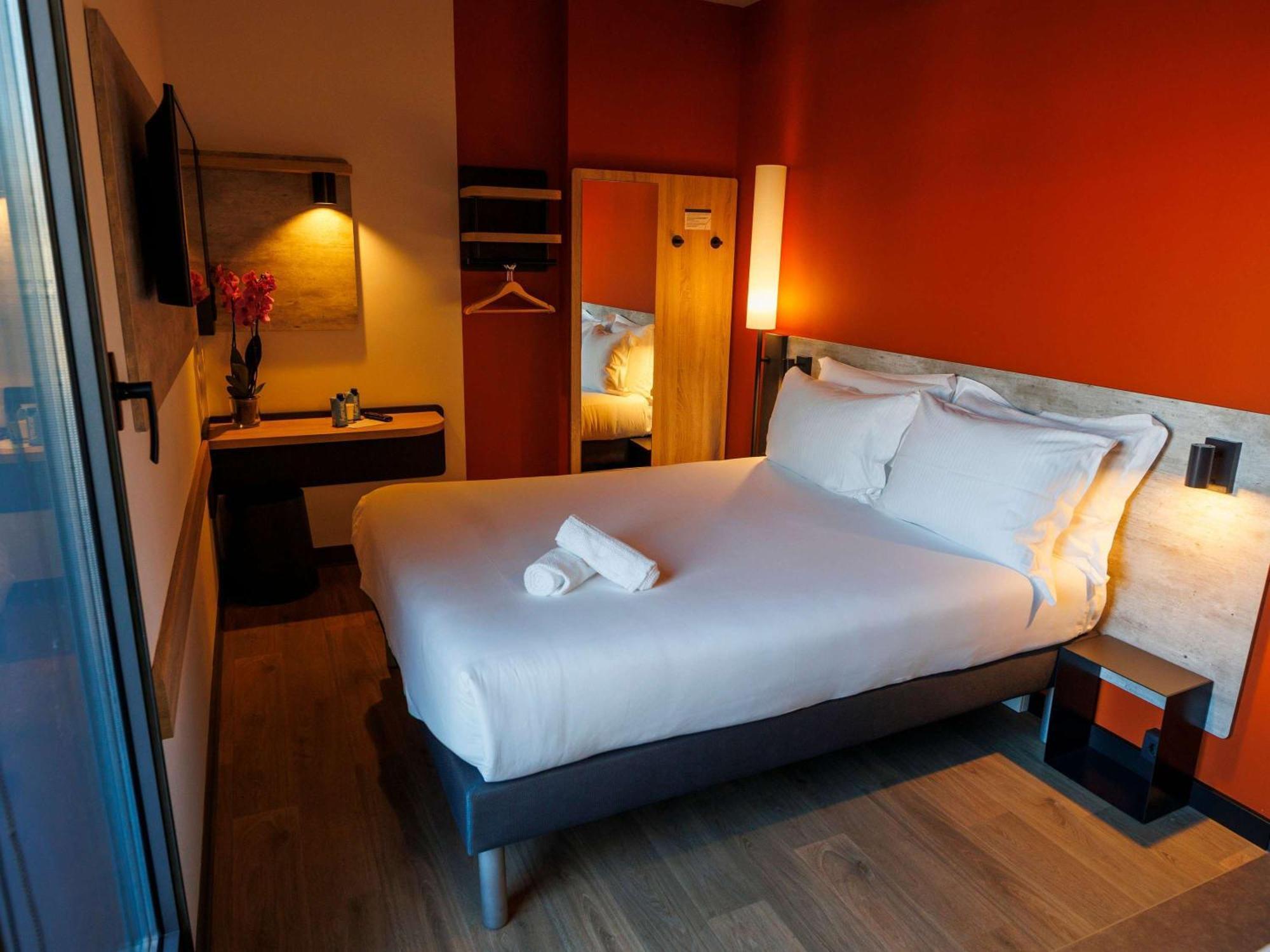 Ibis Budget Logrono Centro Eksteriør bilde