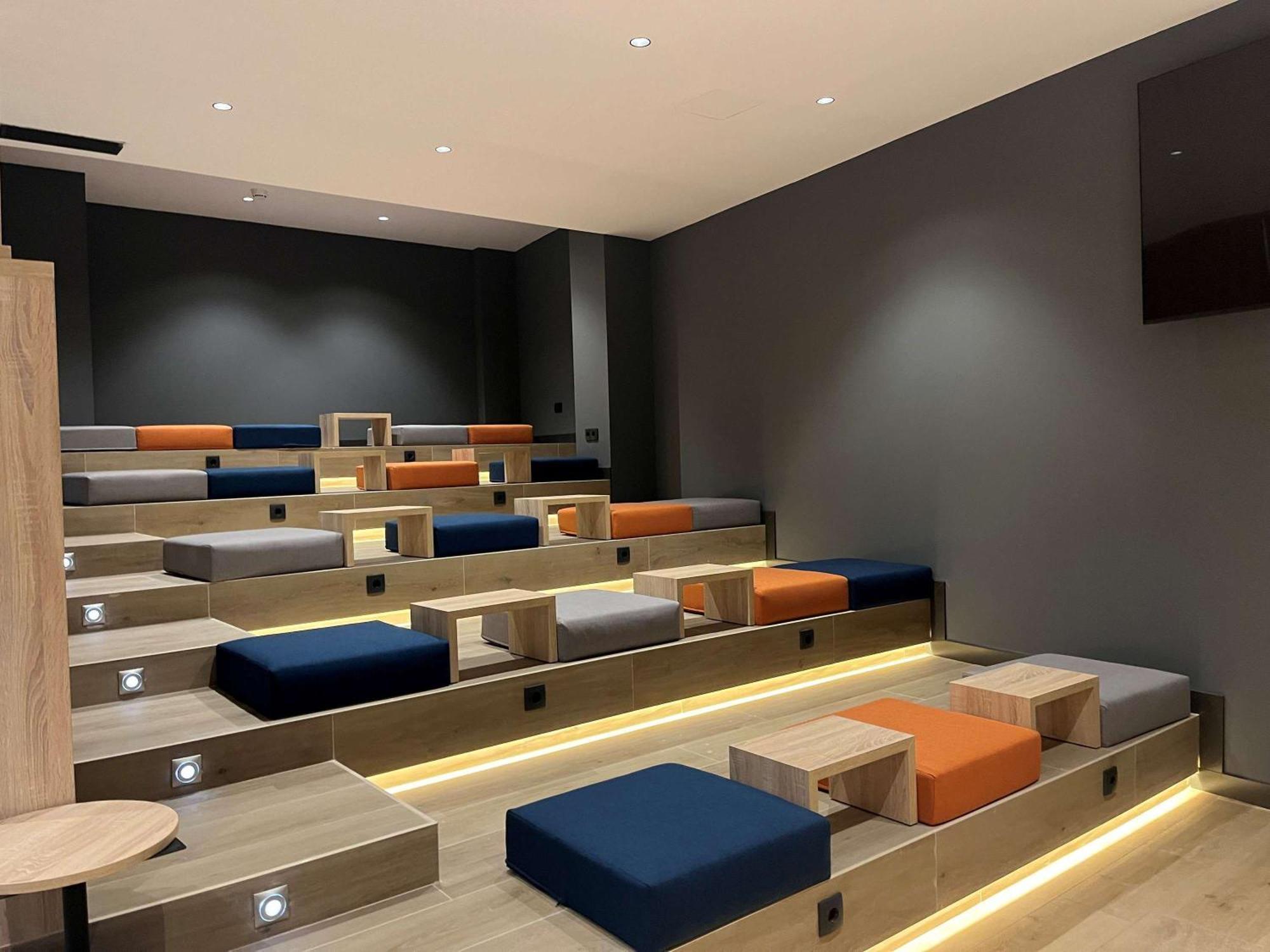 Ibis Budget Logrono Centro Eksteriør bilde